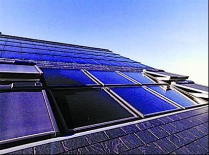 如果在南侧屋顶上安装这样6块太阳能集热板,产生的电就能满足整个家庭